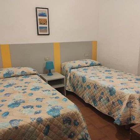 Appartamento Il Girasole Pomonte Buitenkant foto