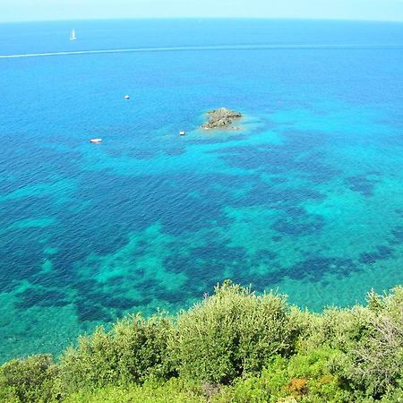 Appartamento Il Girasole Pomonte Buitenkant foto
